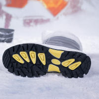 Botas de nieve con cordones para mujer con suela gruesa de terciopelo, zapatos cálidos de algodón del noreste antideslizantes de invierno, de gran tamaño - details 9