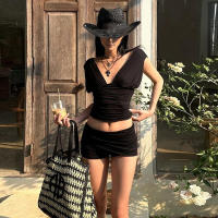 BUNO-Conjunto de 2 piezas de moda plisada para mujer, camisetas sin mangas con cuello bajo y espalda descubierta + Mini pantalones cortos ajustados, trajes sencillos informales clásicos de calle - details 3