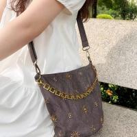 Bolso Bandolera Mini Vintage para Mujer - Marrón Oscuro/, Herrajes Dorados, Correa de Cadena, Bolso Compacto para Uso Diario, Eventos Formales e Informales, Accesorio de Viaje, Moda Retro, Forro de Poliéster, Construcción Duradera, Bolso Pequeño - details 2