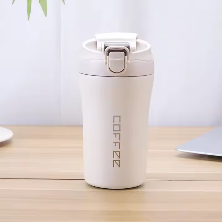 Taza de Café de Viaje Aislada de Vacío A Prueba de Derrames con Tapa y Paja - 1