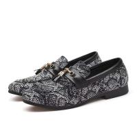 Zapatos casuales de hombre de cuero moca de moda plana patentada - details 14