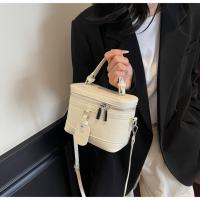 Diseño de nicho de moda llevado a mano caja bolsa de las mujeres 2025 verano nuevo bolso de hombro retro bolso de mensajero casual de alto valor - details 21