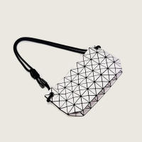 Bolso de tofu Nuevo bolso con cordón de diamantes geométricos Bolso de mensajero de hombro elegante y simple - details 1