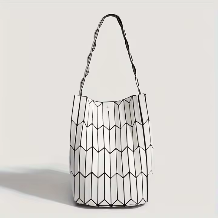 Bolsa de Tote Hexagonal Geométrica Material PVC Duradero Cierre Magnético - 1