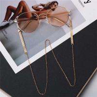 Gafas de Sol con Cadena de Oro Correa para Gafas para Mujeres Joyería de Moda - details 0