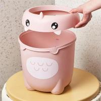 Cubo de basura de plástico para habitación de niños, cubo de basura creativo de dibujos animados, pequeño y bonito - details 11