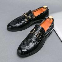 Zapatos de vestir negros para hombre, conducción plana cómoda, oficina de negocios, hebilla de metal, zapatos casuales de cuero con patrón de cocodrilo - details 2