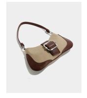 Bolso de hombro vintage exquisito para las axilas, bolso cruzado - details 0