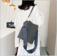 Bolso de Cubo de Cuero Temporado Bolso de Hombro de Moda de Ante Gran Capacidad Bolso Casual Retro - details 9
