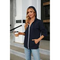 Sudadera con capucha y cremallera cerrada para mujer - details 3