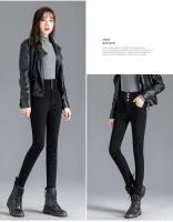 Pantalones vaqueros térmicos de lana gruesa para mujer, Vaqueros ajustados cálidos de cintura alta, pantalones pitillo con botones elásticos, pantalones vaqueros informales de terciopelo para mamá - details 27