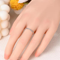 Anillo de circón blanco a rayas con cordón geométrico de Plata de Ley 925 brillante, regalo de moda para fiesta de citas y boda para mujeres y niñas - details 1