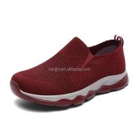 Nuevos zapatos deportivos negros transpirables para hombre, planos, cómodos, antideslizantes, suaves y para personas mayores, tela de malla ligera para fitness - details 6