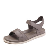 Sandalias de suela blanda antideslizantes y cómodas con velcro para el verano 2025, nuevas sandalias planas de moda para viajes y playa. - details 3