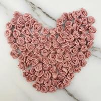 Mini cinta de flores rosas frescas, cinta de satén de tamaño pequeño, flor Artificial, decoración de fiesta festiva, 10x10mm, 100 unids/lote por paquete - details 1