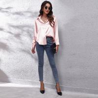 Blusa de satén con botones para mujer, camisa informal holgada de manga larga para oficina y trabajo, 17 colores - details 10