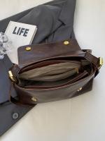 Bolso Casual Cuadrado con Tapa Magnética Marrón Café, Patrón Texturado, Herrajes Dorados - details 2