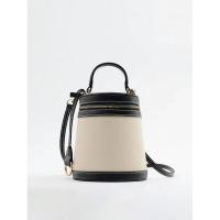 2024 Moda para mujer Primavera y verano Nuevo cilindro Color Forma de caja Solo hombro Bolso de lona oblicuo Mochila de lujo de alta gama - details 0