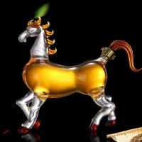 Creative Horse Shape Decanter 1L Decorative Horse Stand Glass Transparent Container Holder for Any Other Drink Liquor