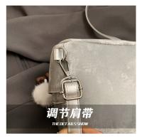 Mochila bonita y versátil de estilo coreano, mochila de viaje para estudiantes, minimochila informal con orejas de conejo desmontables - details 11
