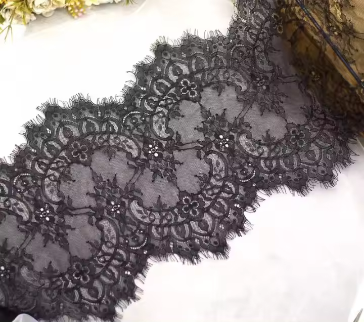 Encaje de Largo 3 METER en Negro y Blanco para Decoración de Ropa y Artesanía. Material de Tela de Malla. Accesorio de Barba y Pestañas No Elástico para DIY y Bodas - 1