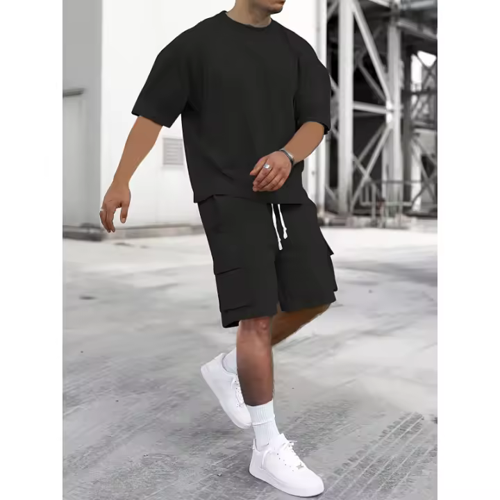 Tela transpirable] Conjunto de ropa deportiva beige para hombre: camiseta de poliéster con cuello redondo y pantalones cortos con cordón, lavable a máquina, comodidad de verano - 1