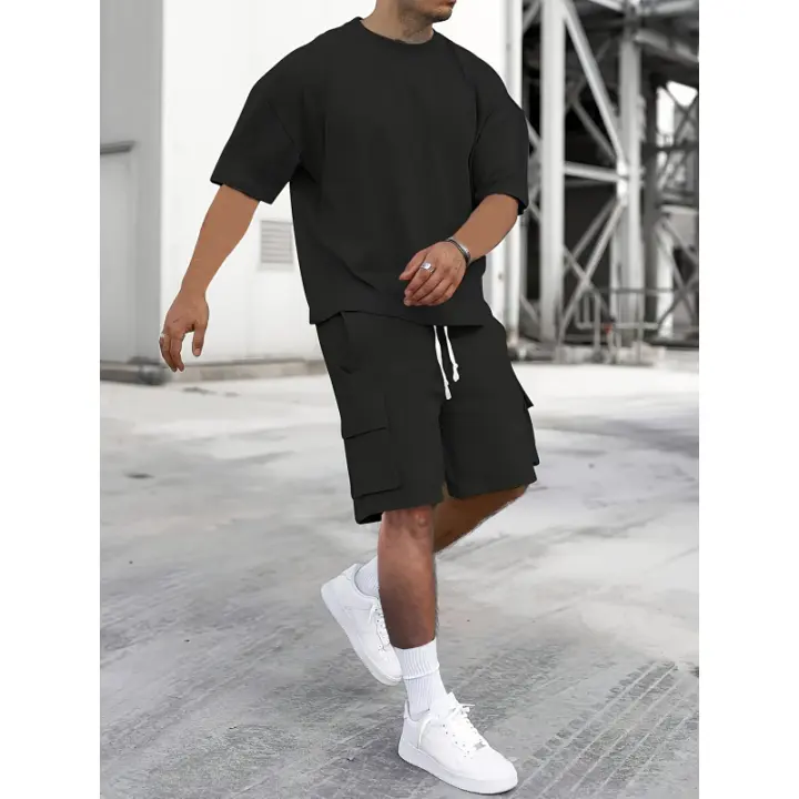 Tela transpirable] Conjunto de ropa deportiva beige para hombre: camiseta de poliéster con cuello redondo y pantalones cortos con cordón, lavable a máquina, comodidad de verano - 1