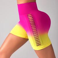 Pantalones cortos deportivos con agujeros degradados para yoga y levantamiento de cadera, pantalones cortos sin costuras para gimnasio y fitness, pantalones cortos de entrenamiento para mujer - details 1