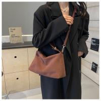 Glovento - Bolso Tote Vintage Piel Gamuza Mate, Bandolera Bajo Brazo Multiway 2024, Diseño Exclusivo Invierno - details 8
