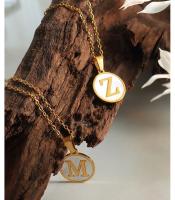 Nuevo collar de 26 letras, collar con medallón de concha de mar blanco que no se decolora, diseño de moda, cadena de clavícula con personalidad - details 6