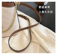Bolso cruzado cuadrado pequeño y versátil, bolsa Premium de un solo hombro con cadena, novedad de 2024 - details 4