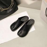 Zuecos suaves, cuero dividido de color sólido, zapatos planos de mula para mujer con punta tabi - details 3