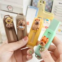 Lápiz de goma de borrar de dibujos animados Kawaii Capybara, 4 piezas, con forma de bolígrafo, papelería coreana, suministros escolares bonitos, regalo para niños - details 1