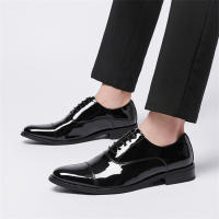 Vestido de cuero, zapatos de cuero de tres articulaciones, zapatos de hombre de charol blanco, zapatos de cuero casual. - details 8