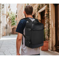 Mochila diaria para hombre, mochila impermeable para deportes al aire libre con carga USB, 40x20x25 - details 0