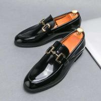 Zapatos de vestir negros para hombre, conducción plana cómoda, oficina de negocios, hebilla de metal, zapatos casuales de cuero con patrón de cocodrilo - details 1