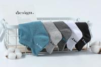 Calcetines deportivos tobilleros para hombre, medias de malla transpirable de corte bajo, de algodón, suaves, informales, atléticos, color blanco y negro, 5 pares - details 6