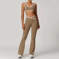 Scrunch - Conjunto de yoga corto para mujer, sujetador relleno en contraste rosa, pantalones cortos cruzados, pantalones deportivos de cintura alta, Fiess Gym Tre, ropa deportiva - details 37