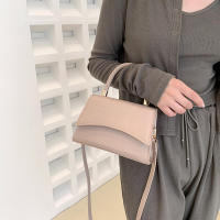 Bolso bandolera de mano pequeño de diseñador de moda de cuero PU de color sólido con patrón para mujer - details 17
