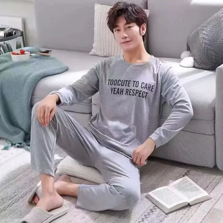 Pijama de hombre cómodo de algodón ligero, cuello redondo y manga larga. - 1