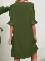 Vestido de Verano 2023 con Cuello en V Suelto y Plejado Manga de 5/4 Moda Femenina de Comercio Transfronterizo Europeo-Americano - details 7