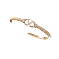 Pulsera con letras, sentido avanzado para niñas, pulsera de moda de varios estilos, nueva pulsera de lujo ligera personalizada - details 0
