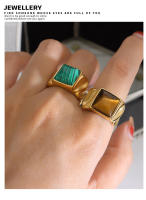 Anillo personalizado ligero de lujo con incrustaciones de piedra de arce de titanio de ojo de tigre natural apilable - details 7