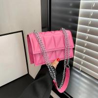 Bolso de hombro de diseñador a la moda para mujer, bolsos con asa de cuero PU, bolsos cruzados con correa de cadena para mujer - details 2