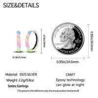 Aretes Redondos de Plata 925 Estilo Elegante para Mujeres con Piedra Principal de Zirconio y Diseño de Encanto Brillante Color en Oro - details 6