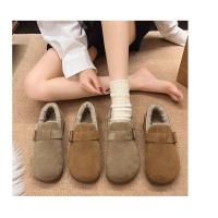 Chanclas de mujer de piel con puntera redonda para exterior Casual Suede Slippers, Otoño/Invierno 2025 - details 17