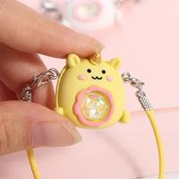 Mini bolso en miniatura para casa de muñecas con animales de dibujos animados, bolso de hombro colorido con dibujos animados, Mini bolso de plástico para muñecos de peluche - details 11
