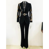 Traje de pantalón de talla grande con cuentas de diamantes para mujeres, pantalón acampanado, blazer corto con cinturón, conjunt - details 3