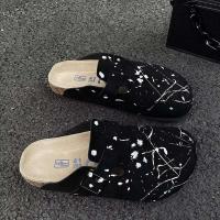 Pantuflas de mula ajustables antideslizantes para exteriores para hombre, piel de vacuno, zuecos de invierno, zuecos de madera estampados para mujer y hombre - details 1