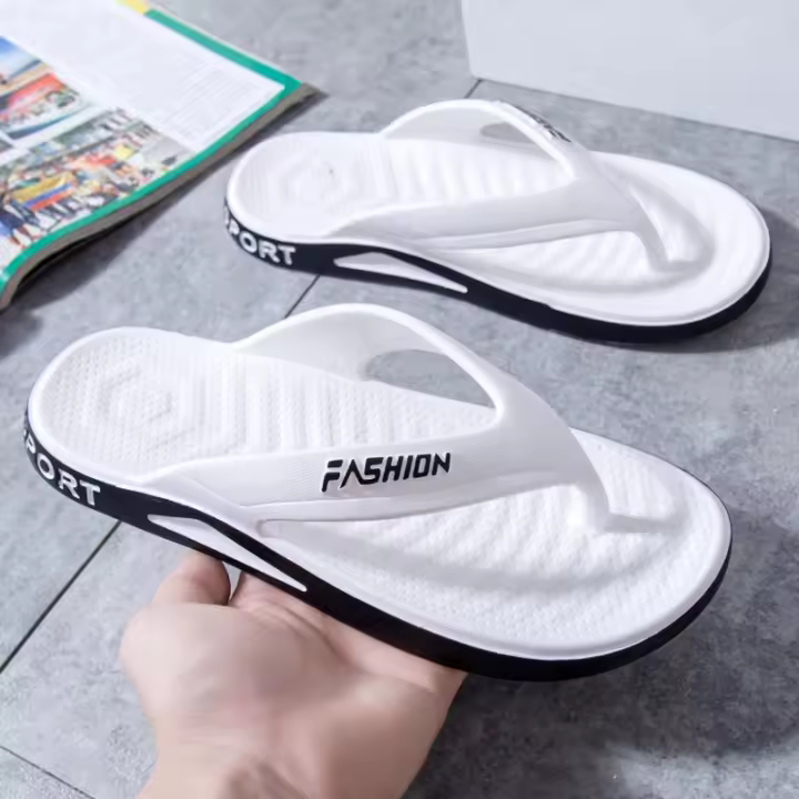 Chanclas antideslizantes de moda para hombre, sandalias deportivas de PVC para el baño en casa, zapatillas planas informales para niños - 1